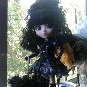 Pulliip Yuki Gothic Lolita